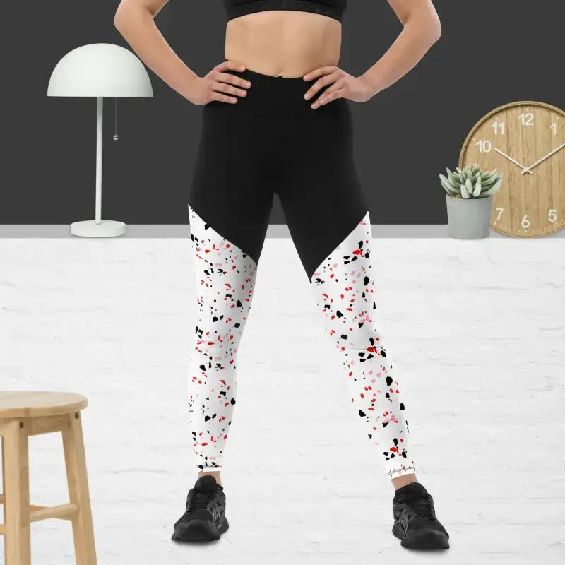 Radiant Semi-compression sports leggings with small pocket in the back.